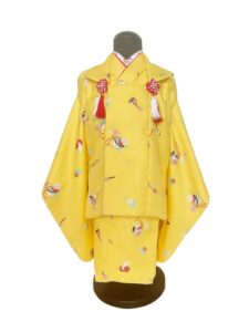 【七五三Girl女の子　3歳/5歳】 黄檗色（きはだいろ）に鞠やうさぎ