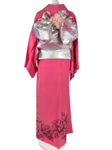 【訪問着　HOUMONGI】モダン着物　牡丹色（マゼンタピンク）　咲き誇る大輪の牡丹★正絹袷
