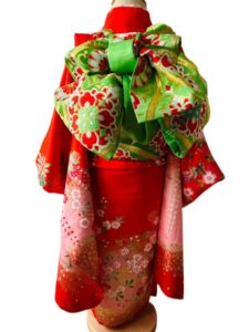 七五三 】紅赤・手毬唄と蝶【オランダ着物 晴レル屋】