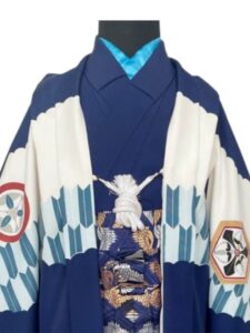 【七五三Boy男の子　3歳】紺×白×矢羽根　勇ましき兜