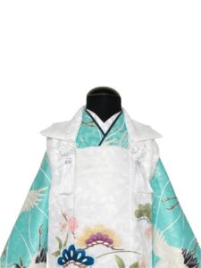 【七五三 3歳】 パステルブルーの蒼天に飛翔する鶴