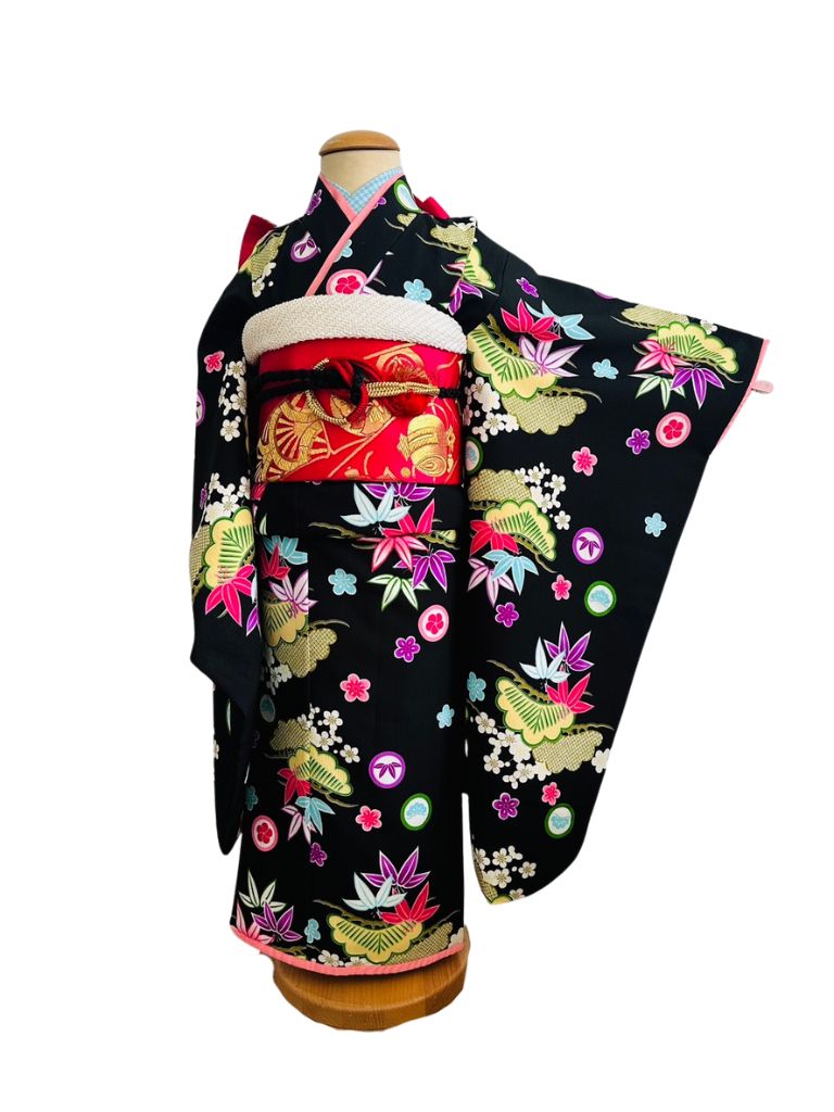 【七五三Girl女の子　7歳/5歳】　烏羽色（からすばいろ）幸せの松竹梅