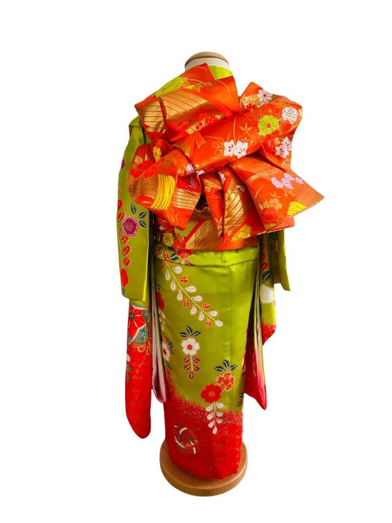 【七五三Girl女の子　7歳/5歳】　若草色（わかくさいろ）幻の華に鞠