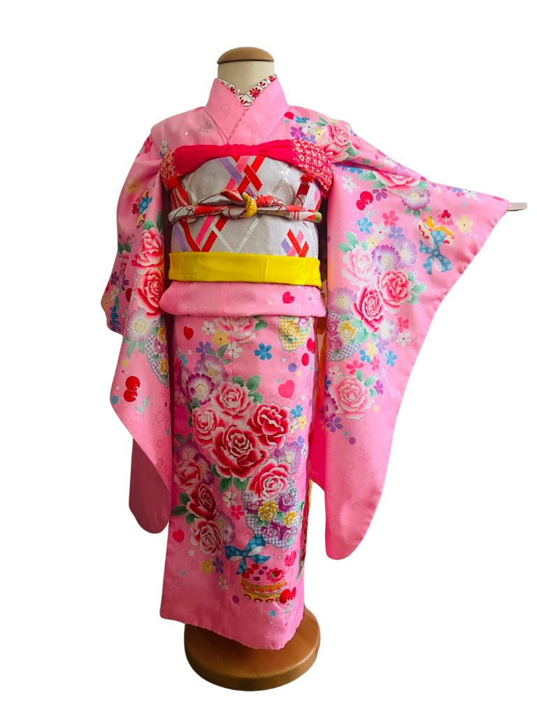 【七五三Girl女の子　7歳/5歳】ピンク色　薔薇と蝶のロマンティック