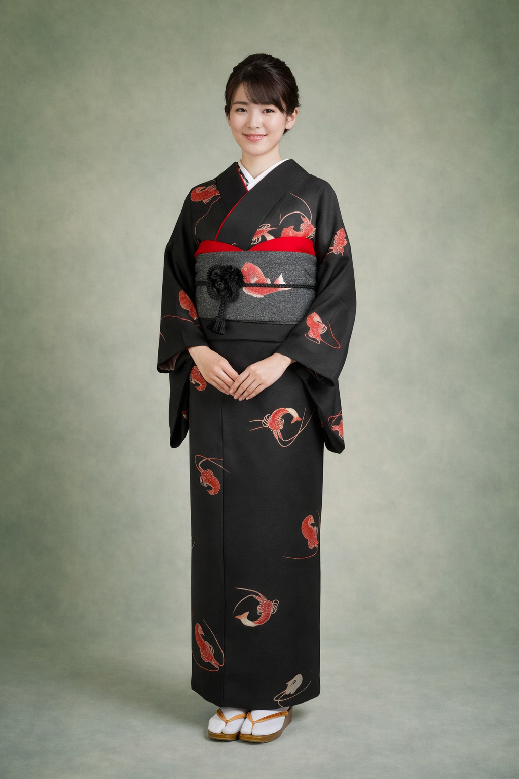 【小紋 KOMON】 黒緑色　縁起が良すぎる伊勢海老尽くし★正絹袷