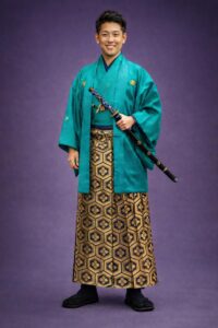 【男性紋付】納戸色に金の紋付・ゴールド花菱の袴